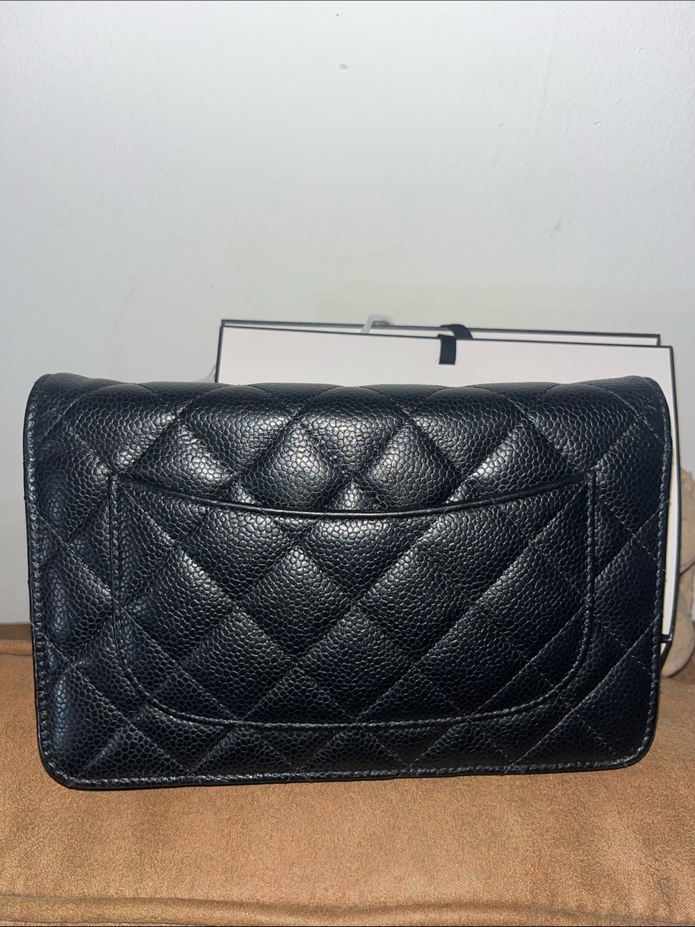 Quilted Crossbody - Picture 2 of 4